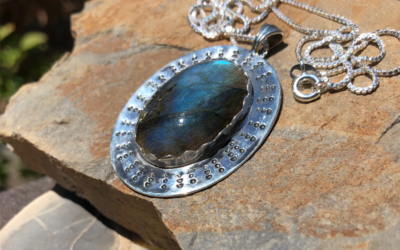 Labradorite and Sterling Silver Necklace with 22’’ Chain